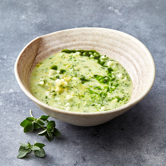 Courgette komkommersoep met citroen en oregano 2 Courgette komkommersoep met citroen en oregano 2